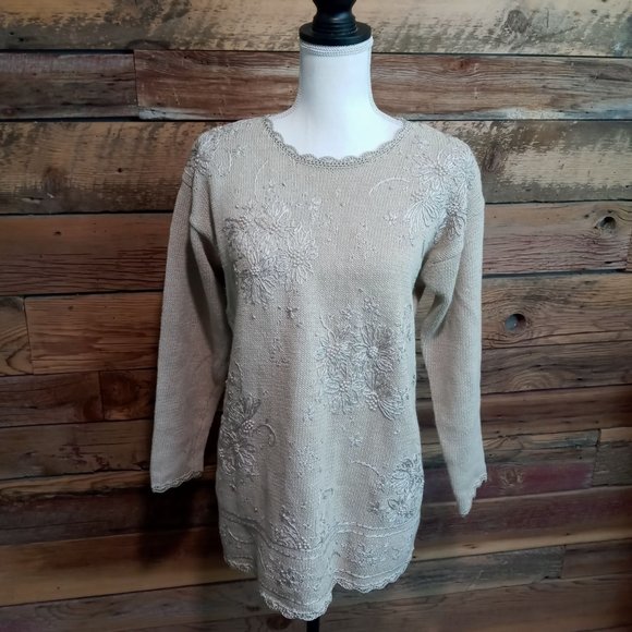 Cascade Blues Womens Size Small Sweater Beige Embroidered Scalloped Ecru Oversiz - Picture 1 of 8